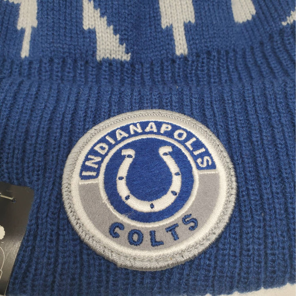 NEW 2020 NFL NEW ERA ON FIELD SIDELINE BEANIE - Indianapolis Colts - Picture 2 of 5